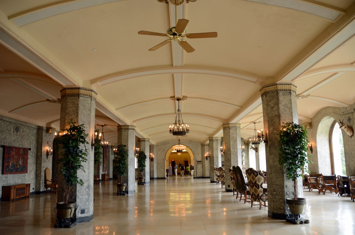 32 Banff Springs Hotel Mezzanine Level 2 Riverview Lounge And Hallway To Cascade Ballroom